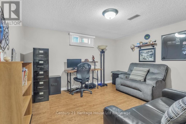 Photo 21 at 4 Demeyere Avenue, Tillsonburg Photo 21 at 4 Demeyere Avenue, Tillsonburg