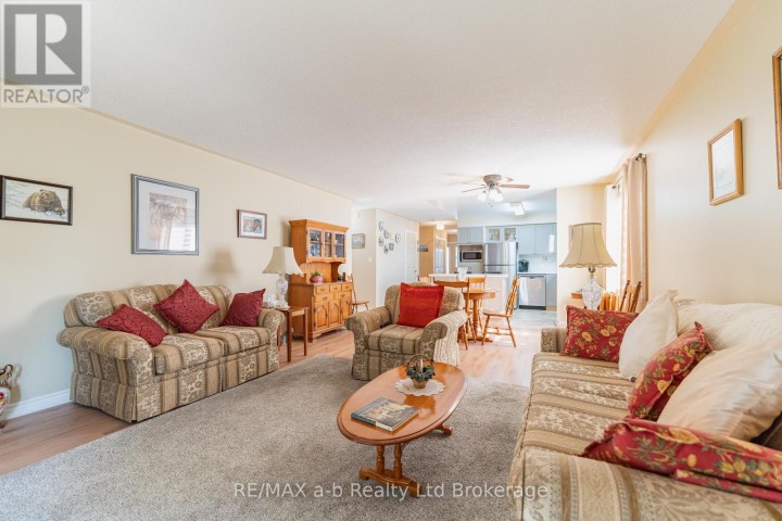 Photo 8 at 19 Brasher Drive, Tillsonburg Photo 8 at 19 Brasher Drive, Tillsonburg