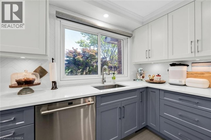 Photo 8 at 69 Garden Crescent, Innerkip, Woodstock Photo 8 at 69 Garden Crescent, Innerkip, Woodstock