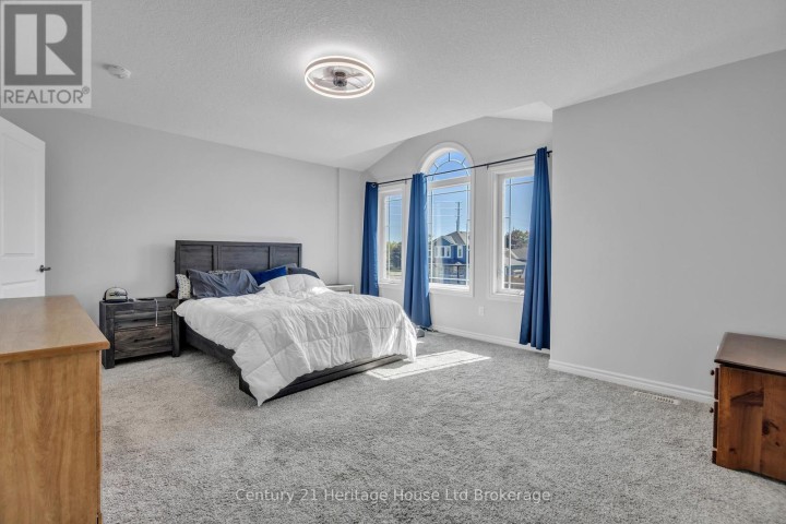 Photo 15 at 6 Sandy Court, Tillsonburg Photo 15 at 6 Sandy Court, Tillsonburg