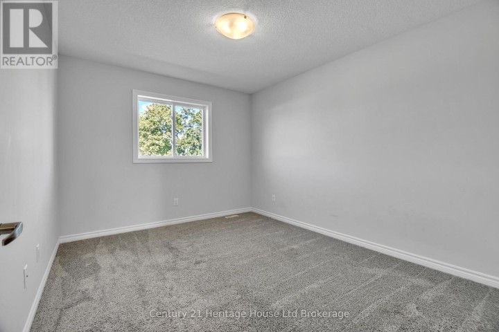 Photo 23 at 6 Sandy Court, Tillsonburg Photo 23 at 6 Sandy Court, Tillsonburg