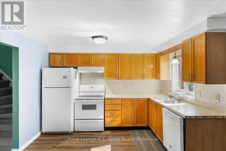 Photo 9 at 25 - 380 Quarter Town Line, Tillsonburg Photo 9 at 25 - 380 Quarter Town Line, Tillsonburg