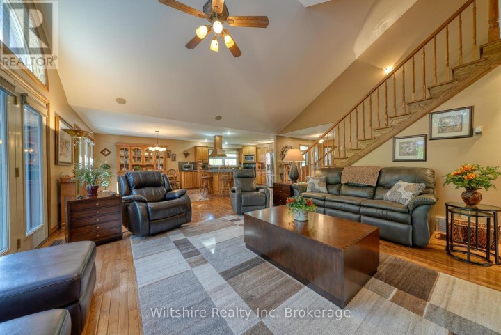 Photo 16 at 5 Whispering Pine Lane, Tillsonburg Photo 16 at 5 Whispering Pine Lane, Tillsonburg