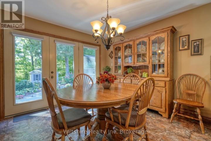 Photo 17 at 5 Whispering Pine Lane, Tillsonburg Photo 17 at 5 Whispering Pine Lane, Tillsonburg