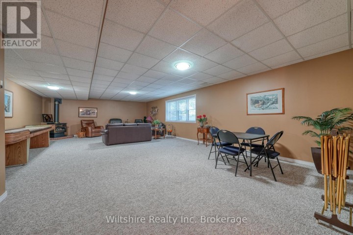 Photo 33 at 5 Whispering Pine Lane, Tillsonburg Photo 33 at 5 Whispering Pine Lane, Tillsonburg