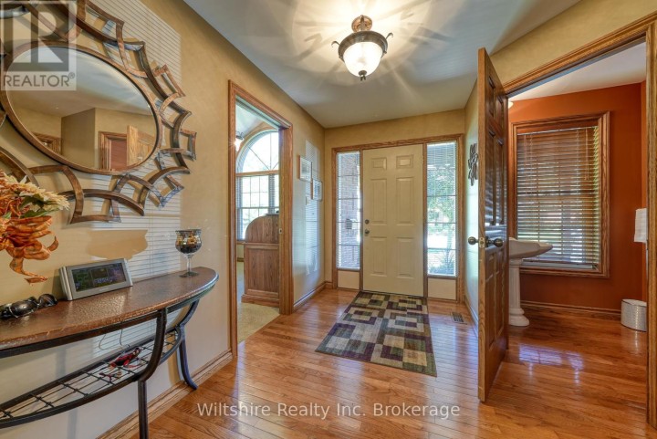 Photo 8 at 5 Whispering Pine Lane, Tillsonburg Photo 8 at 5 Whispering Pine Lane, Tillsonburg