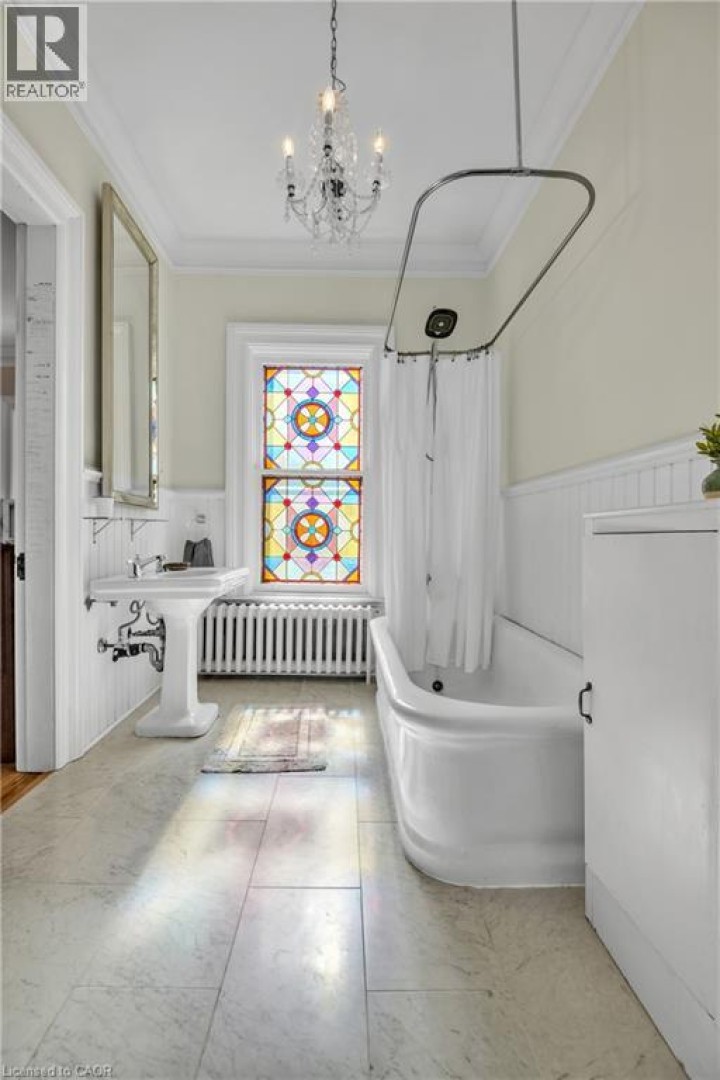 Photo 34 at 105 Vansittart Avenue, Woodstock Photo 34 at 105 Vansittart Avenue, Woodstock