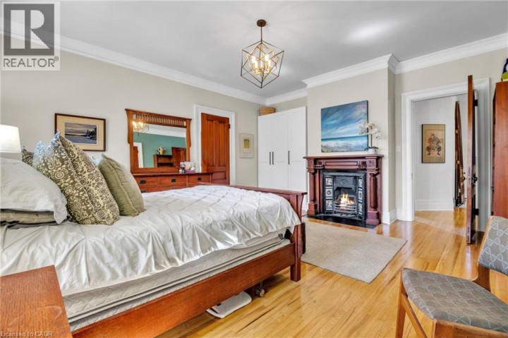 Photo 33 at 105 Vansittart Avenue, Woodstock Photo 33 at 105 Vansittart Avenue, Woodstock