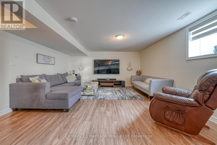 Photo 31 at 37 Harvest Avenue, Tillsonburg Photo 31 at 37 Harvest Avenue, Tillsonburg