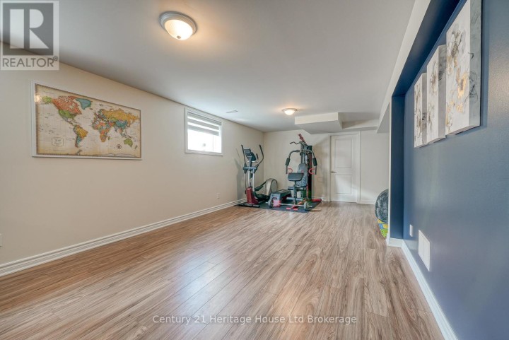 Photo 33 at 37 Harvest Avenue, Tillsonburg Photo 33 at 37 Harvest Avenue, Tillsonburg