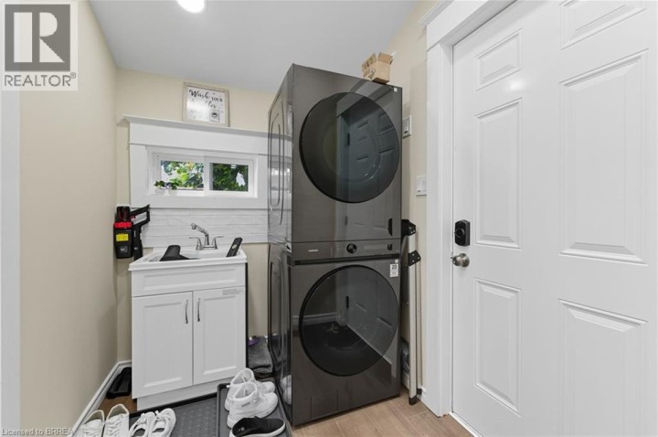 Photo 14 at 232 Brock Street, Brantford Photo 14 at 232 Brock Street, Brantford
