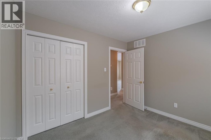 Photo 29 at 26 Macdonald Crescent, Brantford Photo 29 at 26 Macdonald Crescent, Brantford