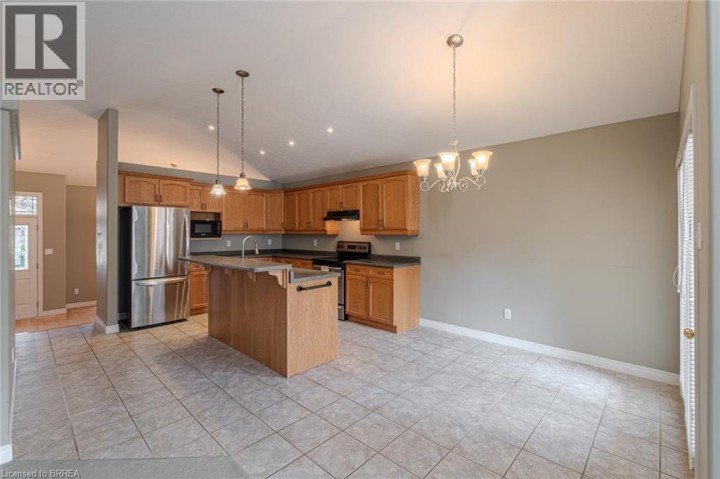 Photo 11 at 26 Macdonald Crescent, Brantford Photo 11 at 26 Macdonald Crescent, Brantford