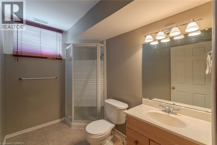 Photo 34 at 26 Macdonald Crescent, Brantford Photo 34 at 26 Macdonald Crescent, Brantford
