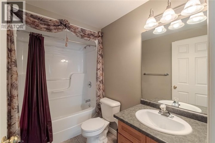 Photo 30 at 26 Macdonald Crescent, Brantford Photo 30 at 26 Macdonald Crescent, Brantford