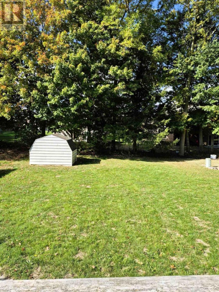 Photo 22 at 15 Trottier Drive, Tillsonburg Photo 22 at 15 Trottier Drive, Tillsonburg