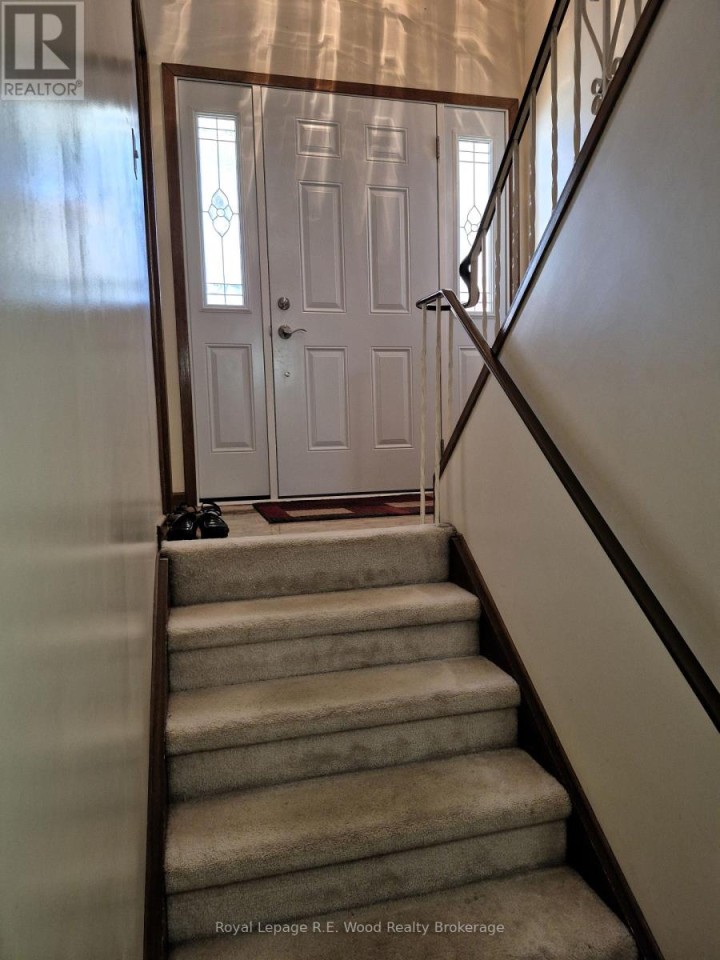 Photo 3 at 15 Trottier Drive, Tillsonburg Photo 3 at 15 Trottier Drive, Tillsonburg