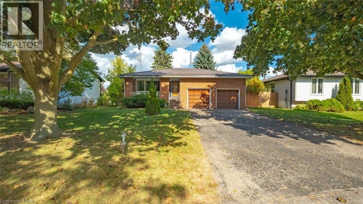 Photo 1 at 6 Ventnor Court, Brantford Photo 1 at 6 Ventnor Court, Brantford