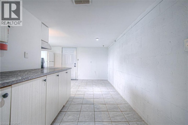 Photo 26 at 2300 Fountain Street N, Cambridge Photo 26 at 2300 Fountain Street N, Cambridge