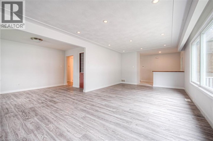 Photo 8 at 2300 Fountain Street N, Cambridge Photo 8 at 2300 Fountain Street N, Cambridge