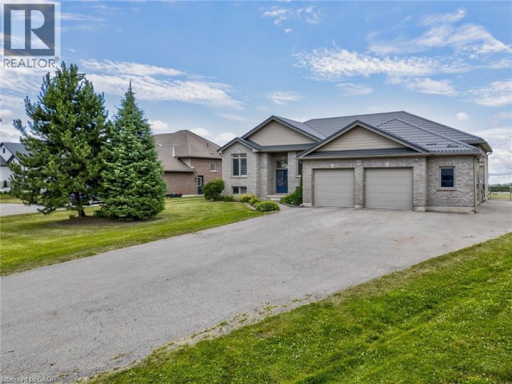 Photo 5 at 628 Mt. Pleasant Road, Brantford Photo 5 at 628 Mt. Pleasant Road, Brantford