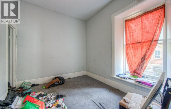 Photo 16 at 245 Ainslie Street S, Cambridge Photo 16 at 245 Ainslie Street S, Cambridge