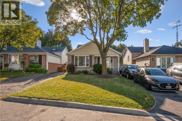 Photo 2 at 95 Macatee Place, Cambridge Photo 2 at 95 Macatee Place, Cambridge