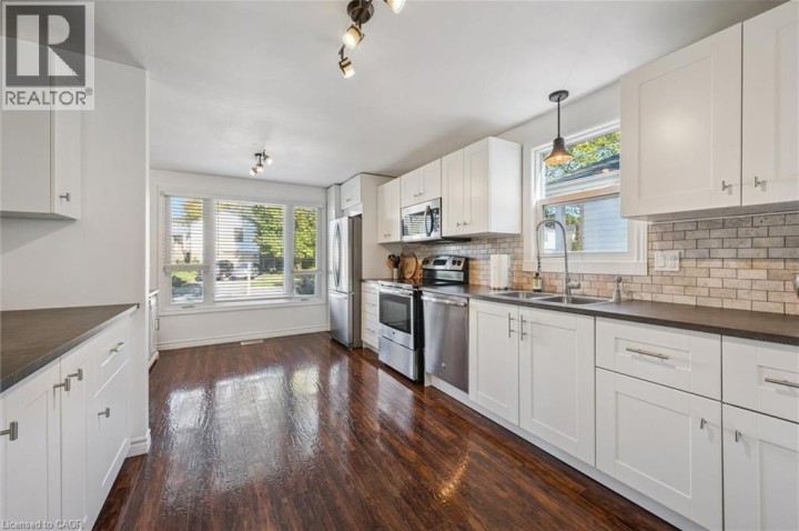 Photo 6 at 95 Macatee Place, Cambridge Photo 6 at 95 Macatee Place, Cambridge