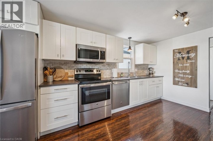 Photo 9 at 95 Macatee Place, Cambridge Photo 9 at 95 Macatee Place, Cambridge