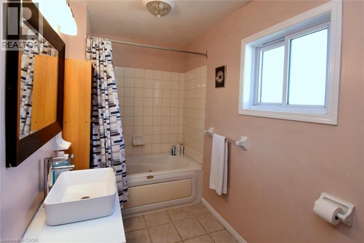 Photo 23 at 53 Seventh Avenue, Brantford Photo 23 at 53 Seventh Avenue, Brantford