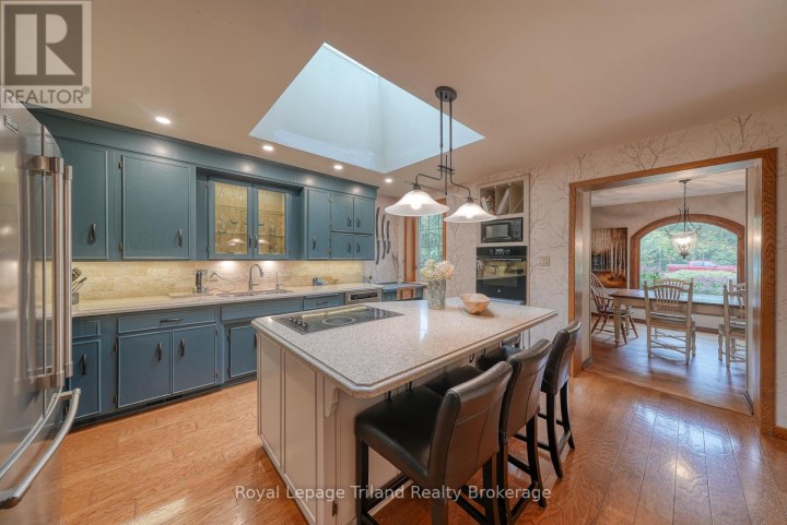 Photo 11 at 655437 15th Line, Innerkip, Woodstock Photo 11 at 655437 15th Line, Innerkip, Woodstock