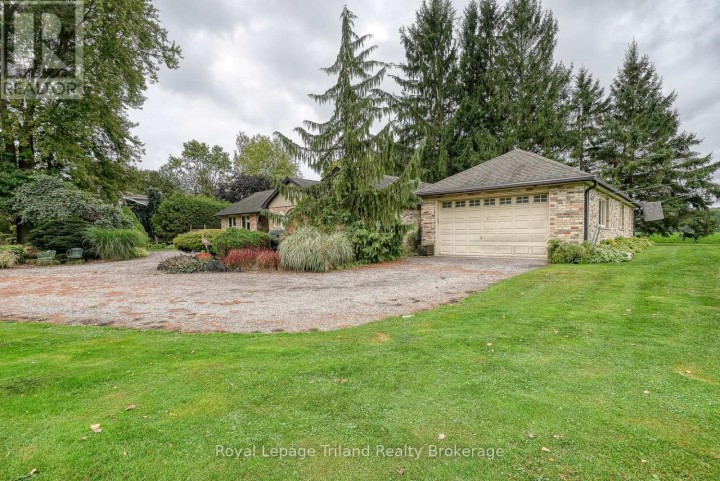 Photo 2 at 655437 15th Line, Innerkip, Woodstock Photo 2 at 655437 15th Line, Innerkip, Woodstock