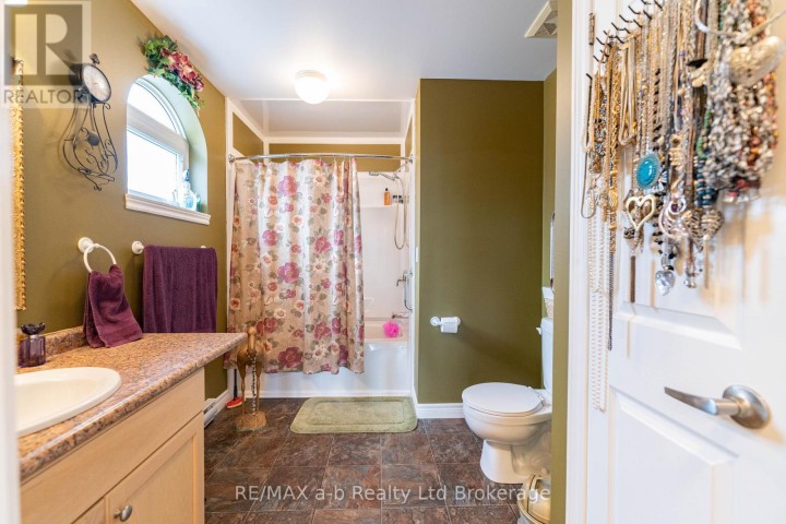 Photo 16 at 101 - 80 Bridge Street E, Tillsonburg Photo 16 at 101 - 80 Bridge Street E, Tillsonburg