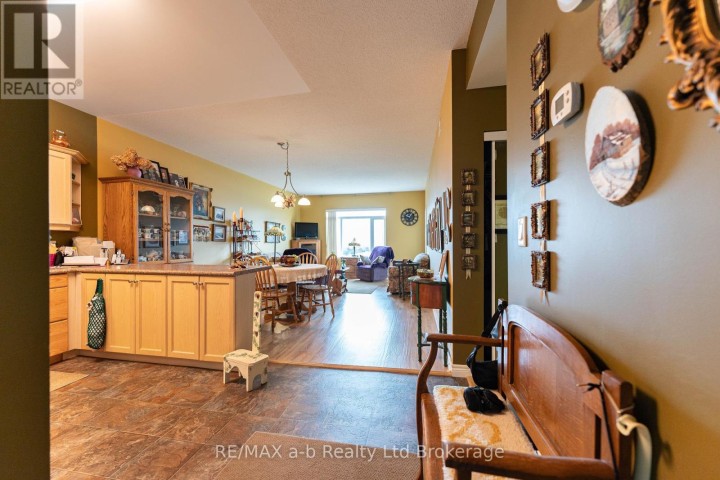 Photo 4 at 101 - 80 Bridge Street E, Tillsonburg Photo 4 at 101 - 80 Bridge Street E, Tillsonburg