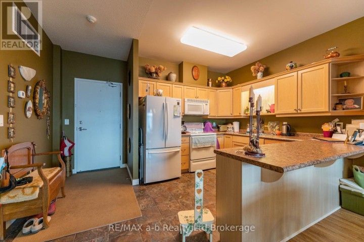 Photo 5 at 101 - 80 Bridge Street E, Tillsonburg Photo 5 at 101 - 80 Bridge Street E, Tillsonburg