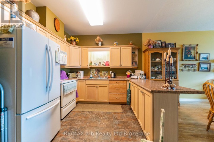 Photo 6 at 101 - 80 Bridge Street E, Tillsonburg Photo 6 at 101 - 80 Bridge Street E, Tillsonburg