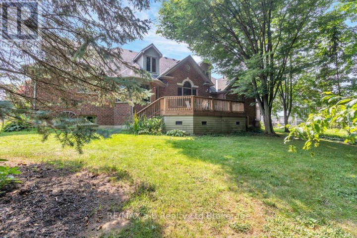 Photo 4 at 21 Windemere Avenue, Tillsonburg Photo 4 at 21 Windemere Avenue, Tillsonburg