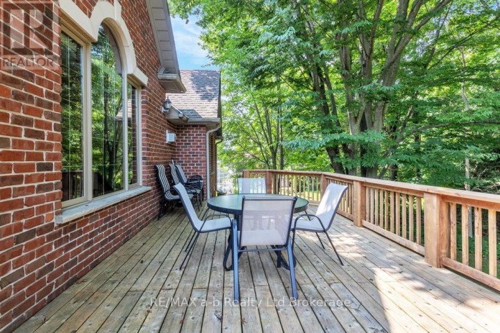 Photo 6 at 21 Windemere Avenue, Tillsonburg Photo 6 at 21 Windemere Avenue, Tillsonburg