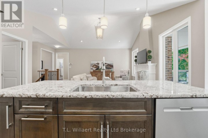 Photo 11 at 64 Colin Avenue, Tillsonburg Photo 11 at 64 Colin Avenue, Tillsonburg