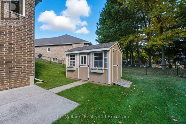 Photo 32 at 64 Colin Avenue, Tillsonburg Photo 32 at 64 Colin Avenue, Tillsonburg