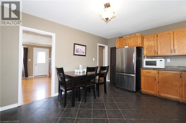 Photo 14 at 50 Earlscourt Crescent, Woodstock Photo 14 at 50 Earlscourt Crescent, Woodstock