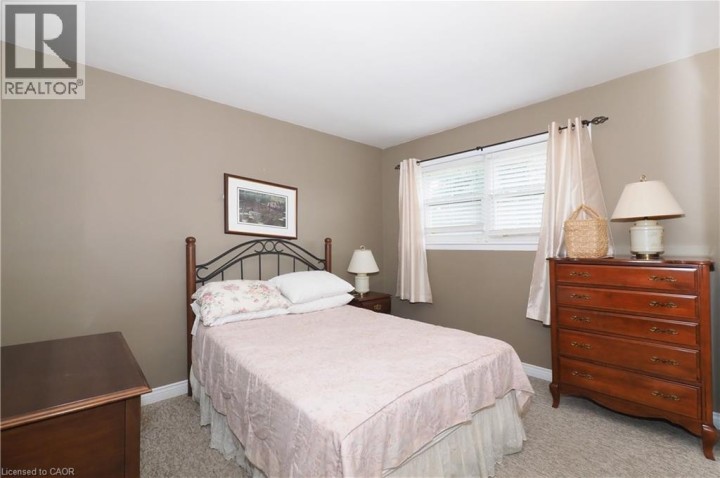 Photo 17 at 50 Earlscourt Crescent, Woodstock Photo 17 at 50 Earlscourt Crescent, Woodstock