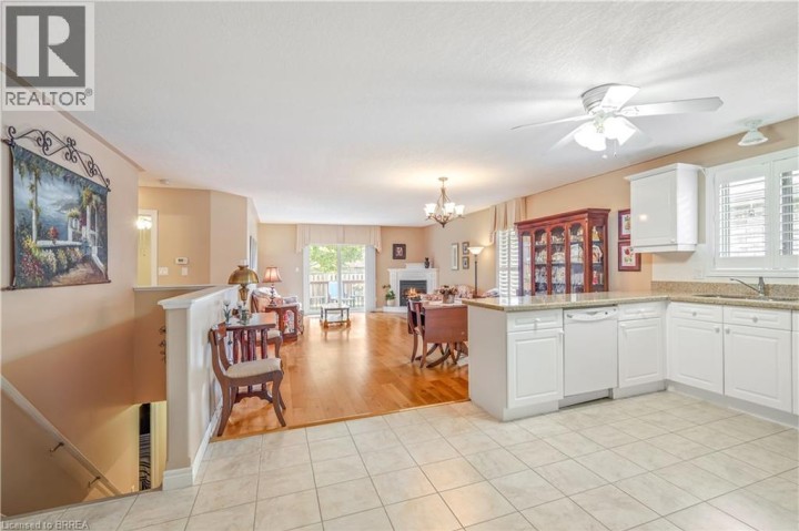 Photo 10 at 25 COBDEN Court 8, Brantford Photo 10 at 25 COBDEN Court 8, Brantford