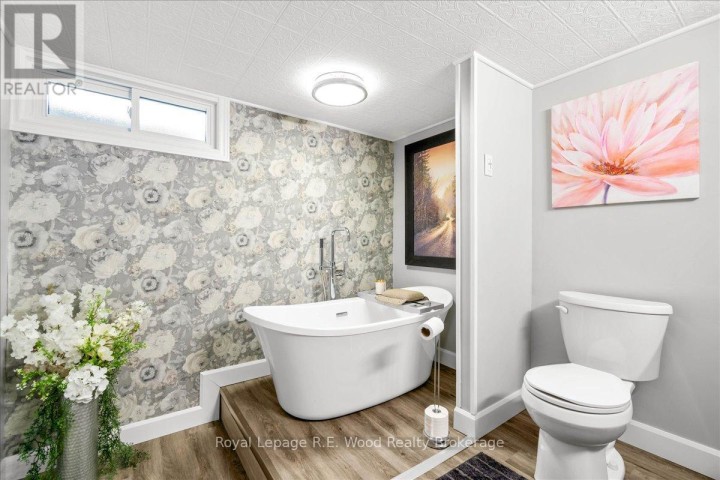 Photo 35 at 49 Dereham Drive, Tillsonburg Photo 35 at 49 Dereham Drive, Tillsonburg