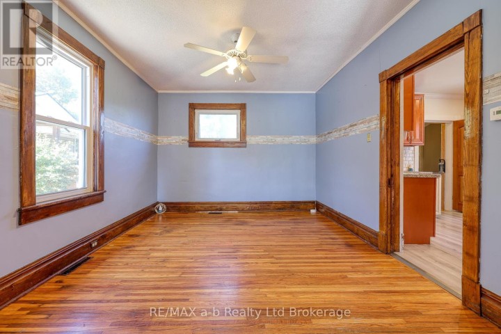 Photo 16 at 56 London Street W, Tillsonburg Photo 16 at 56 London Street W, Tillsonburg