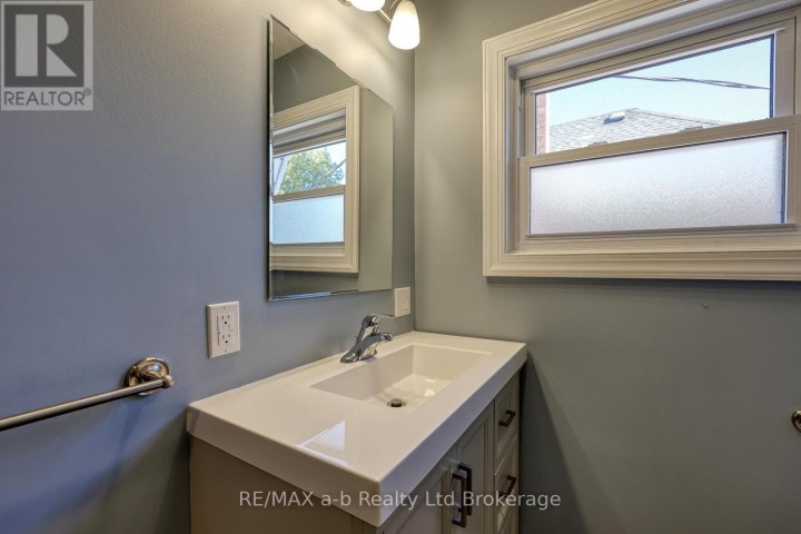 Photo 35 at 56 London Street W, Tillsonburg Photo 35 at 56 London Street W, Tillsonburg