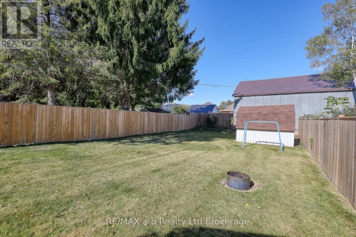 Photo 6 at 56 London Street W, Tillsonburg Photo 6 at 56 London Street W, Tillsonburg