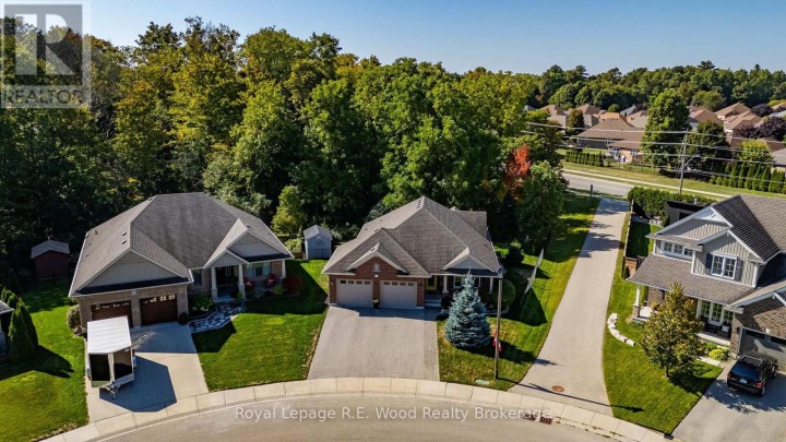 Photo 1 at 44 Colin Avenue, Tillsonburg Photo 1 at 44 Colin Avenue, Tillsonburg