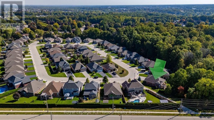 Photo 34 at 44 Colin Avenue, Tillsonburg Photo 34 at 44 Colin Avenue, Tillsonburg