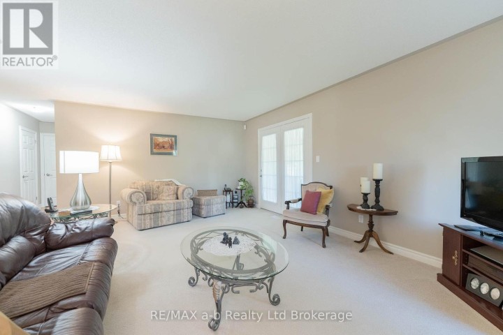 Photo 12 at 23 Armstrong Drive, Tillsonburg Photo 12 at 23 Armstrong Drive, Tillsonburg